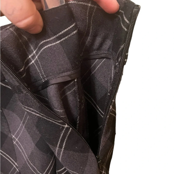 Amerique du Nord mid length skirt, Nice work skirt size 14 - Picture 4 of 5